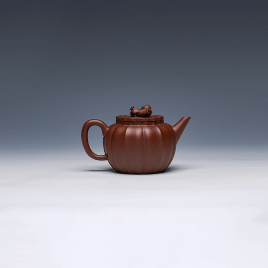 Yixing Teapot with Lion Lid, Purple Clay, 200ml