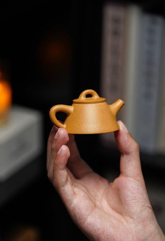 Xiao Ba Wang Piao Teapot, 35ml