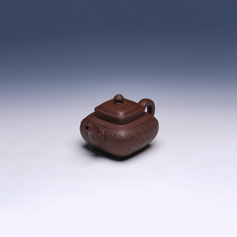 Traditional Yixing Teapot, Zisha Clay, 370ml (Decorative Style)