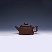 Traditional Yixing Teapot, Zi Ni Clay, 470ml (Eight-Sided Form)