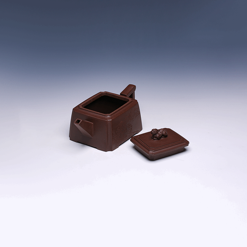 Traditional Yixing Teapot, Zi Ni Clay, 470ml (Eight-Sided Form)
