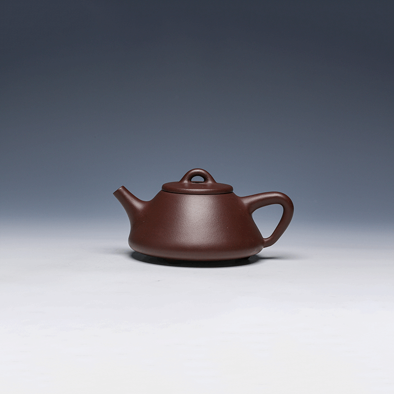 Zi Ye Shi Piao Yixing Teapot 220ml | Di Cao Qing Clay