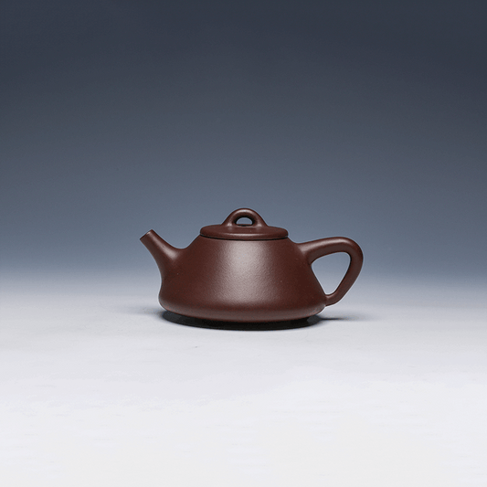 Zi Ye Shi Piao Yixing Teapot 220ml | Di Cao Qing Clay