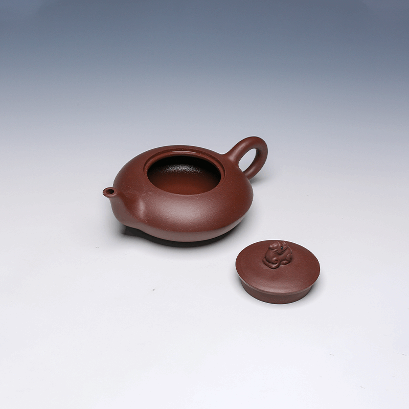 He Huan Yixing Zisha Teapot with Sculpted Lid, Zi Ni Clay, 250ml