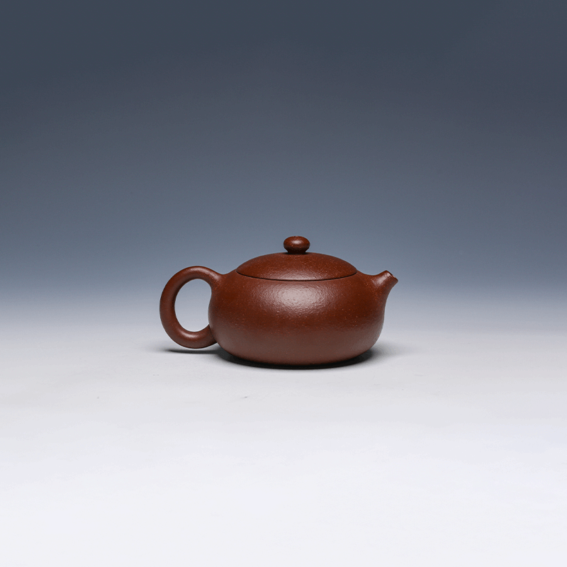 Flat Xi Shi Yixing Zisha Teapot with Carved Design, Zi Zhu Ni Clay, 200ml
