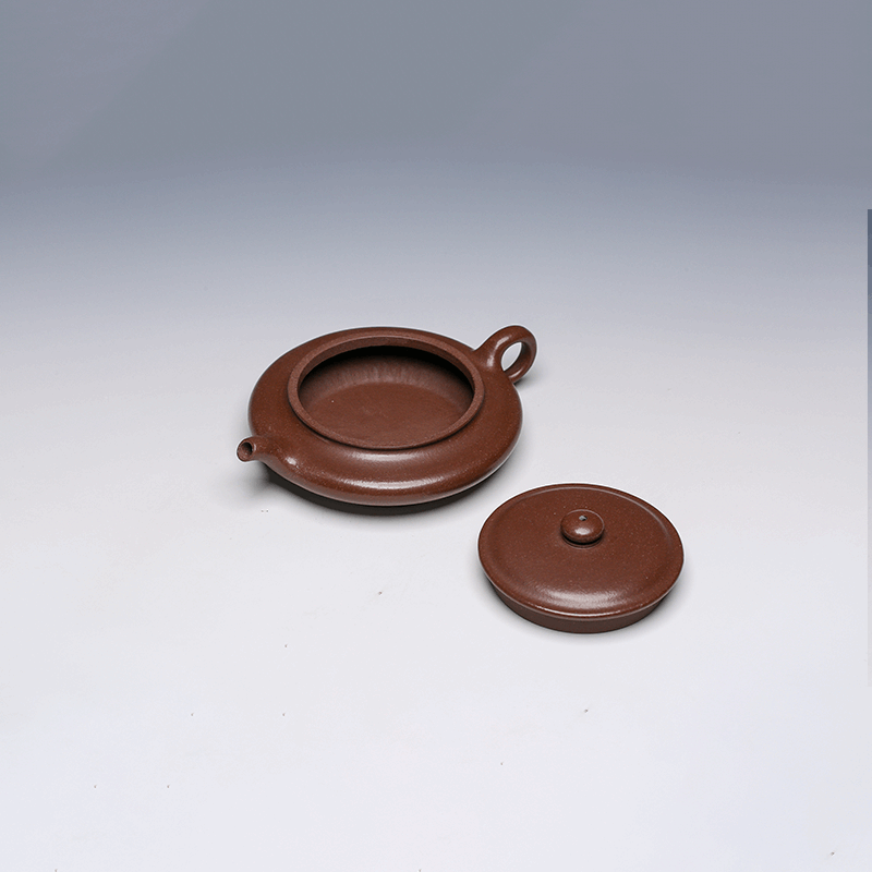 Flat Yixing Zisha Teapot, Purple Clay, 100ml (Gongfu Size)