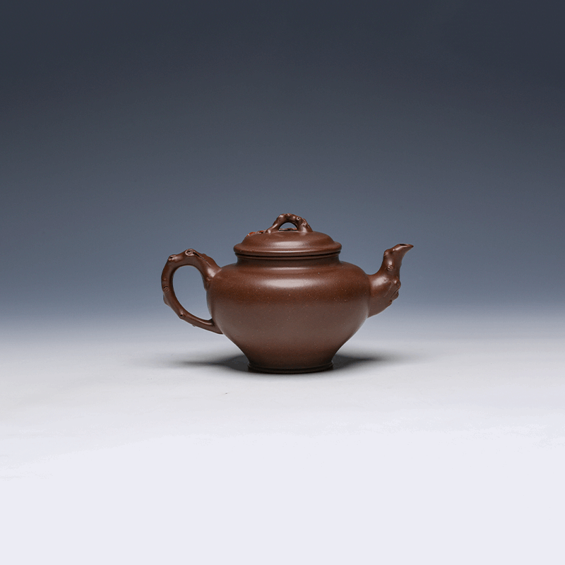 Yixing Teapot, Zisha Clay, 300ml - Floral Design