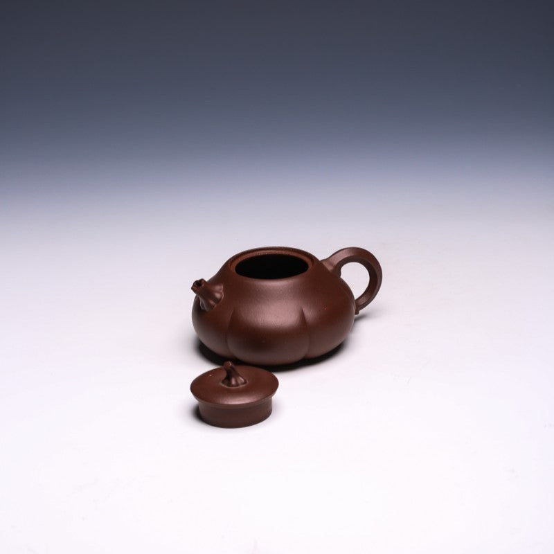 Yixing Teapot by Xiao Shanshan, Purple Clay, 250ml - Pumpkin Shape