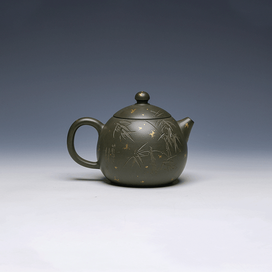 Yixing Teapot, Green Clay, 400ml - Gold Detail