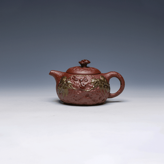 Yixing Teapot, Zisha Clay, 200ml - Sculpted Texture