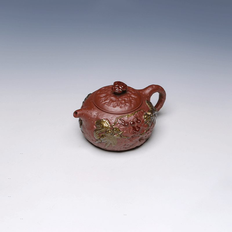 Yixing Teapot, Zisha Clay, 200ml - Sculpted Texture