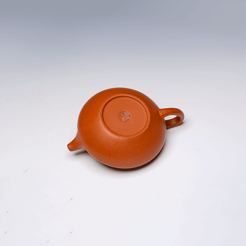 Yixing Teapot, Zisha Clay, 240ml - Organic Design