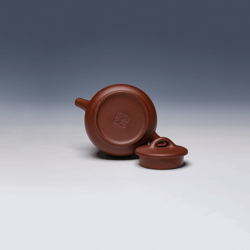 Yixing Teapot, Zisha Clay, 100ml - Landscape Design