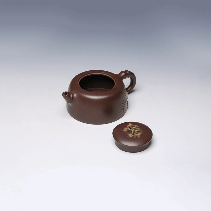 Yixing Teapot, Zisha Clay, 260ml - Classic Low Profile Design
