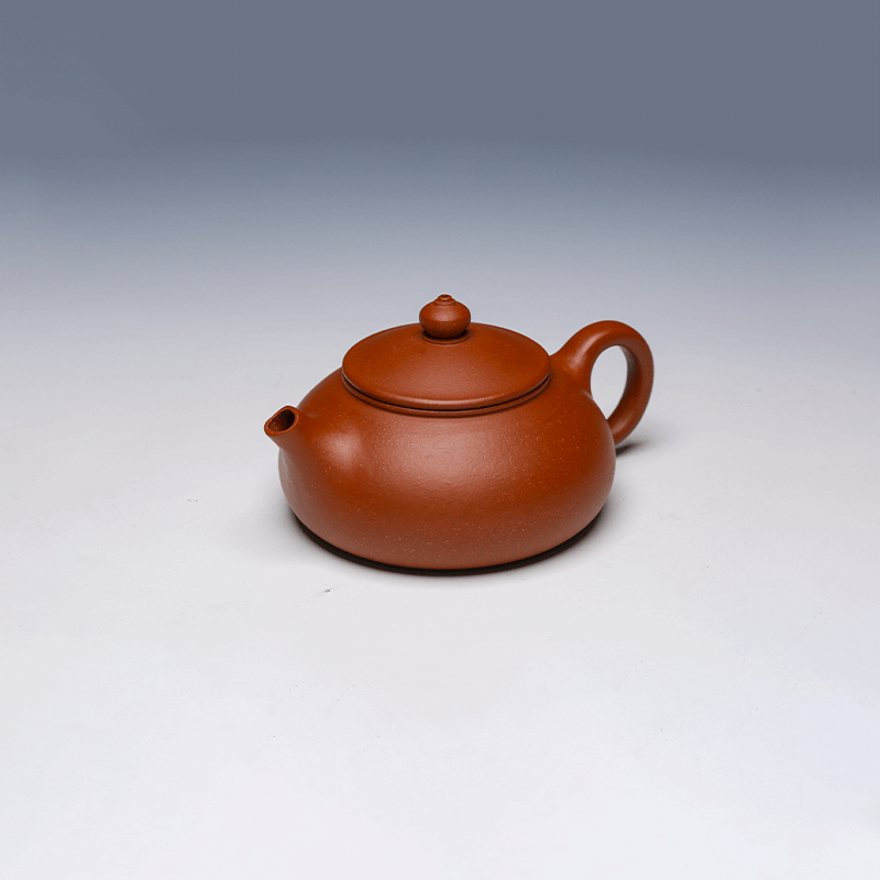 Yixing Teapot, Hong Jiangpo Clay, 180ml - Minimalist Design