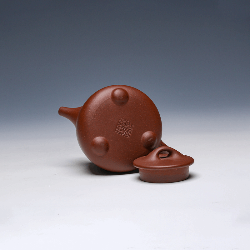 Yixing Teapot, Zisha Clay, 200ml - Classic Shi Piao Shape
