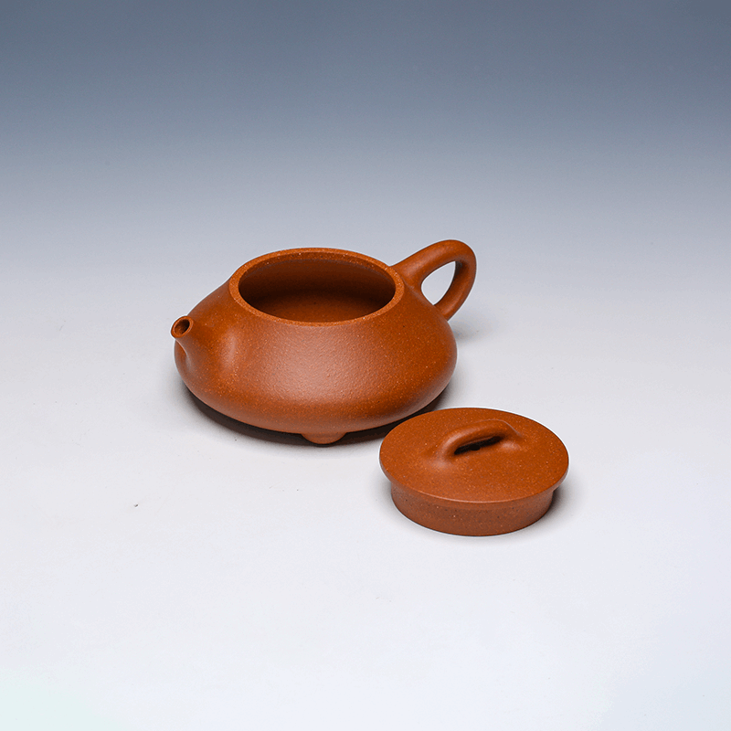Na Piao Yixing Teapot, Jiang Po Clay, 200ml - Classic Rounded Form