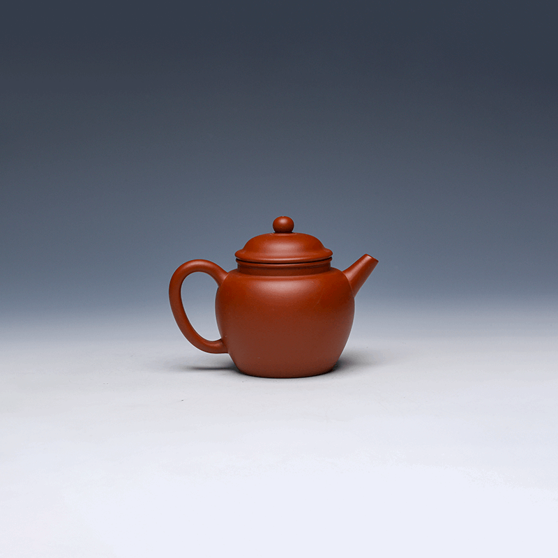 Gong Deng Yixing Teapot, Zhu Ni Clay, 200ml - Classic Round Form