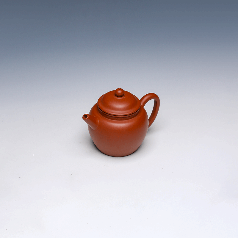 Gong Deng Yixing Teapot, Zhu Ni Clay, 200ml - Classic Round Form
