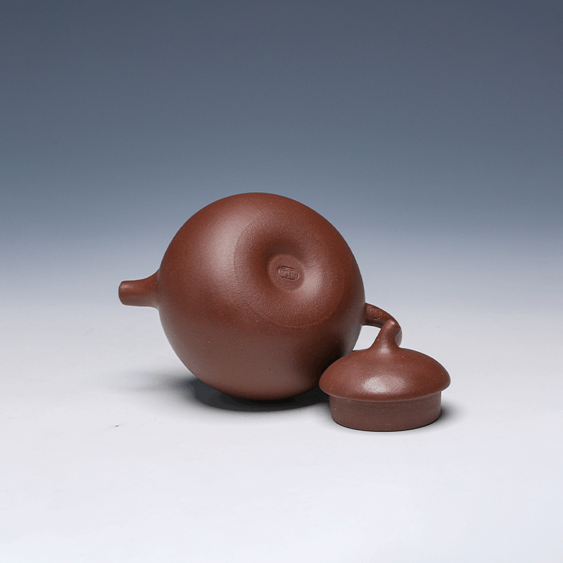 Qie Duan Yixing Teapot, Zi Ni Clay, 175ml - Classic Rounded Form