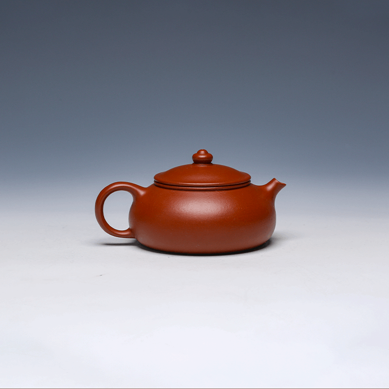 Zhu Ni Yixing Teapot, 150ml - Classic Rounded Form