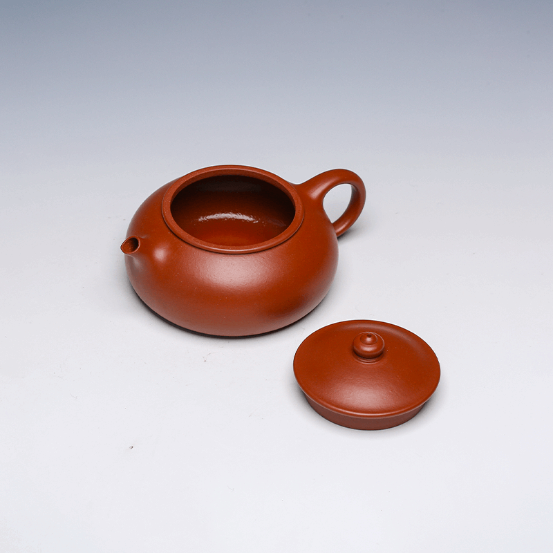 Zhu Ni Yixing Teapot, 150ml - Classic Rounded Form