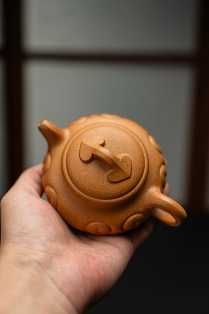 Fang Gu Ru Yi Yixing Zisha Teapot, Huang Jin Duan Clay, 230ml - product photograph 5