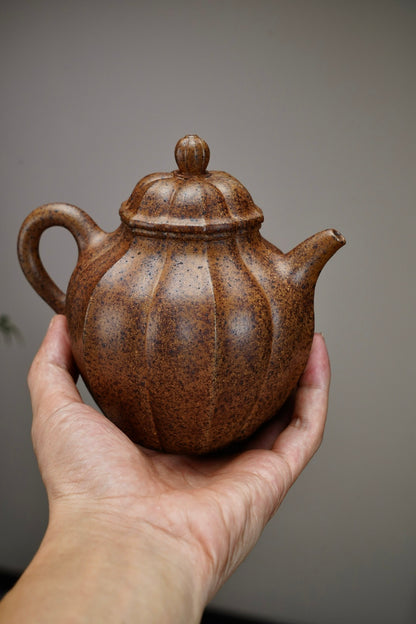 Shui Xian Ribbed Zi Ni Teapot – 485ml - view 6