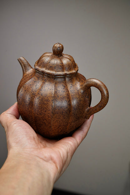 Shui Xian Ribbed Zi Ni Teapot – 485ml - view 5