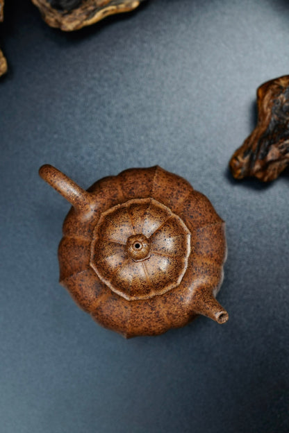 Shui Xian Ribbed Zi Ni Teapot – 485ml - view 7