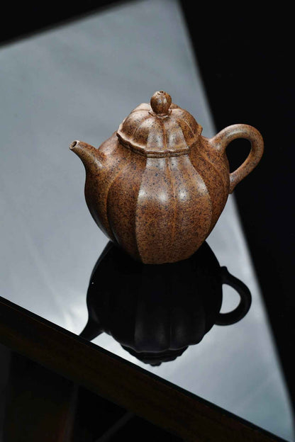 Shui Xian Ribbed Zi Ni Teapot – 485ml