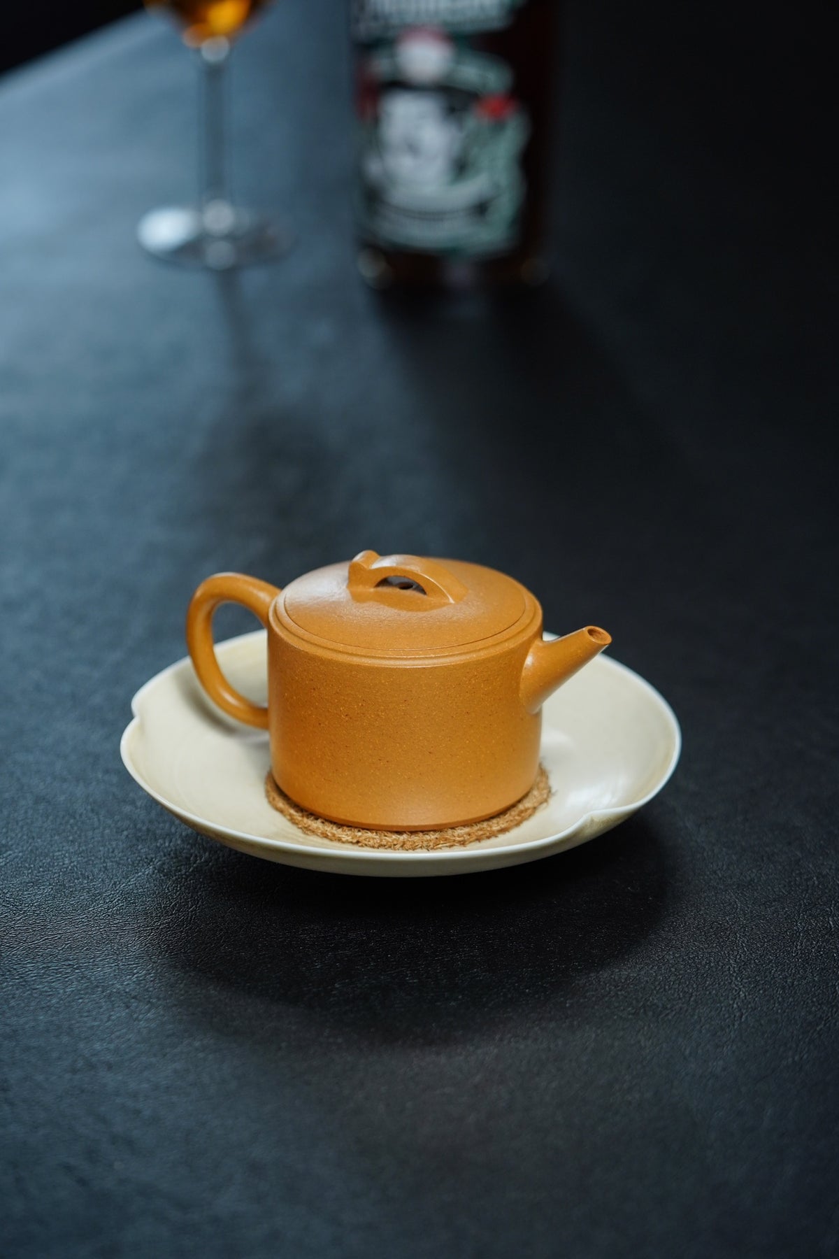 Ru Yi Han Wa Golden Duan Ni Teapot – 180ml - view 2