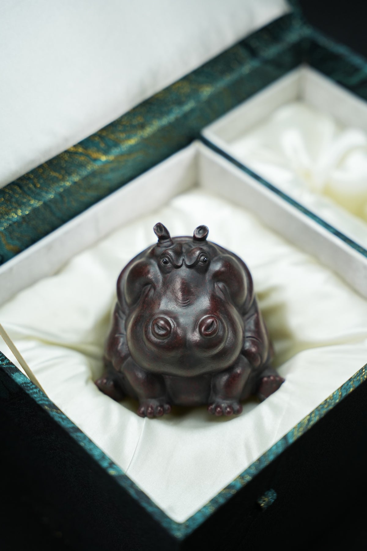 Hippopotamus Zi Ni Tea Pet - view 4