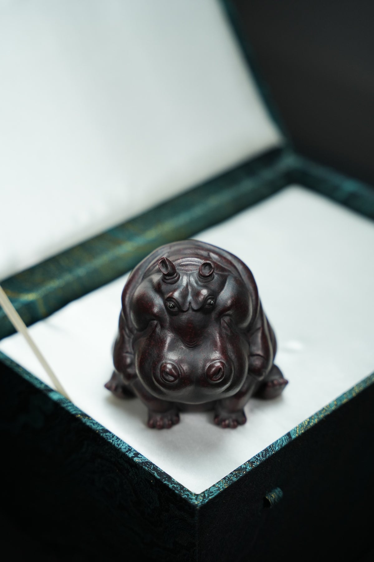 Hippopotamus Zi Ni Tea Pet - view 7