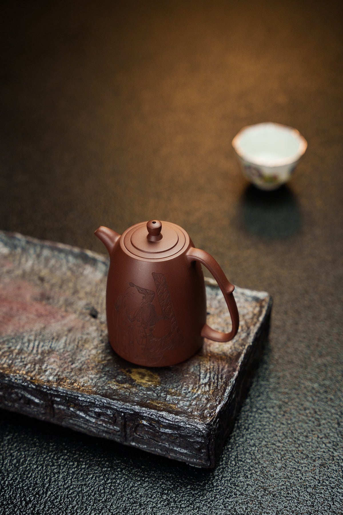Gao Jing Lan Engraved Zi Ni Teapot – 200ml - view 4