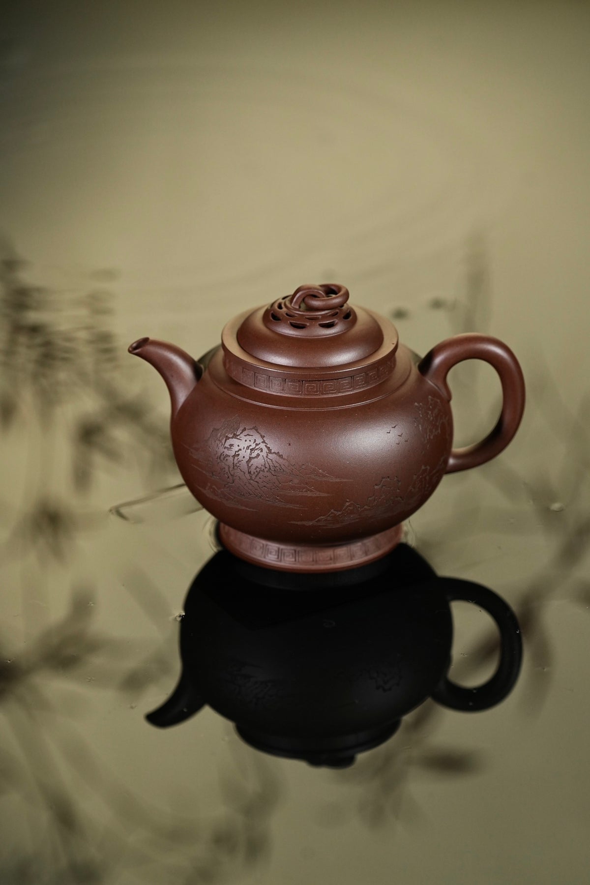 Gong Deng Di Cao Qing Teapot – 300ml - view 8
