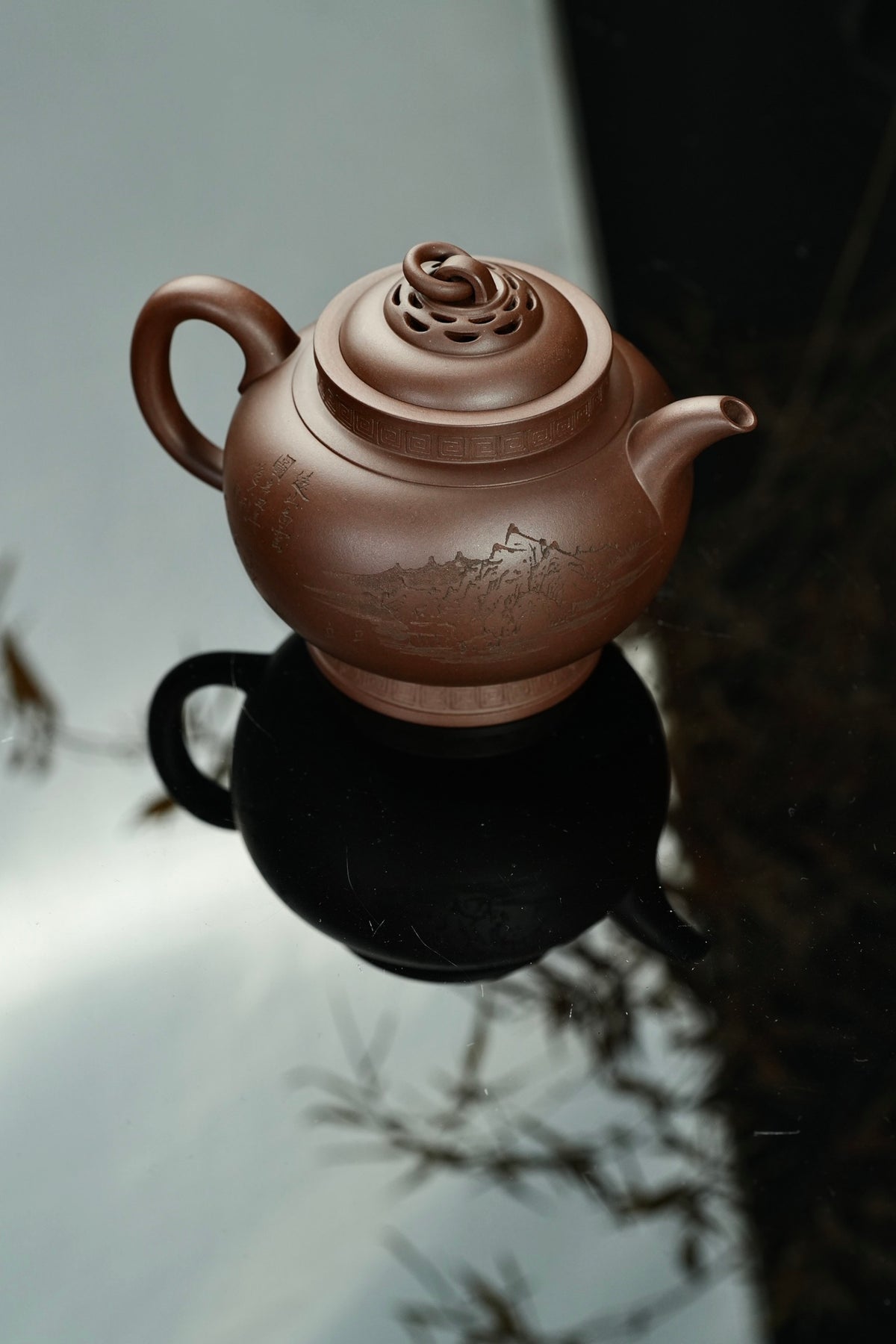 Gong Deng Di Cao Qing Teapot – 300ml - view 7