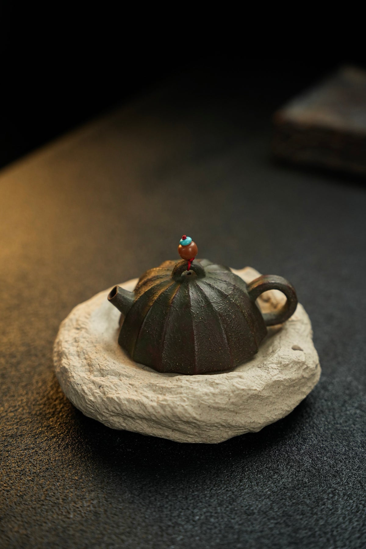 Mini Ribbed Qin Quan Zi Ni Teapot – 80ml - view 4
