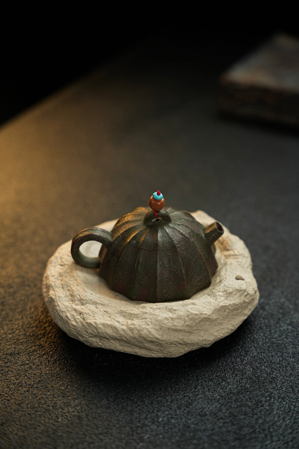 Mini Ribbed Qin Quan Zi Ni Teapot – 80ml - view 2