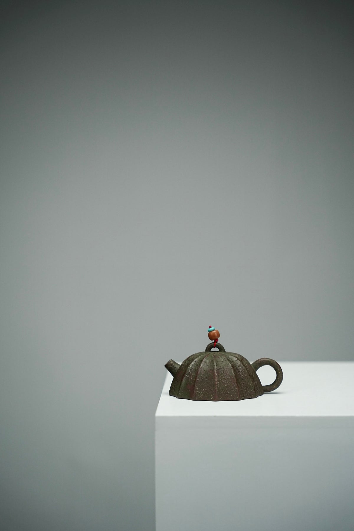 Mini Ribbed Qin Quan Zi Ni Teapot – 80ml - view 8