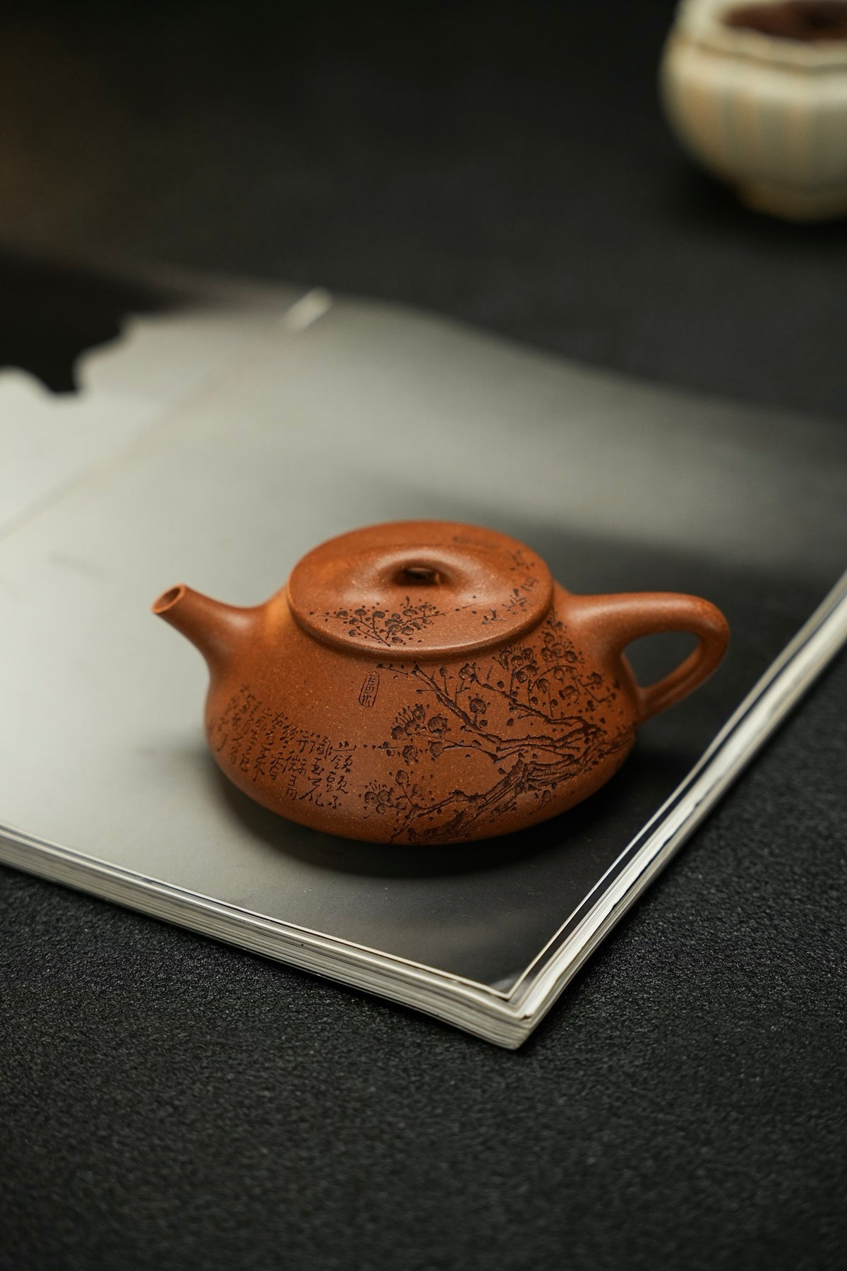 Guang Ming Piao Plum Blossom Jiang Po Ni Teapot – 255ml - view 8
