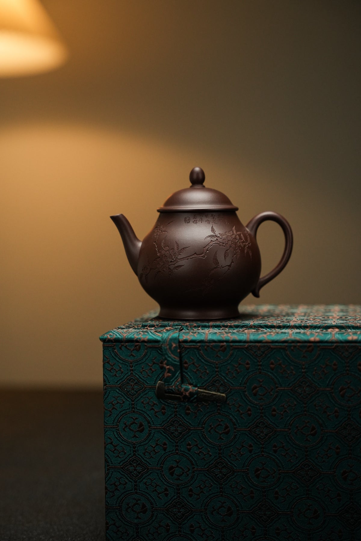 Qiu Shui Engraved Zi Ni Teapot – 180ml - view 8