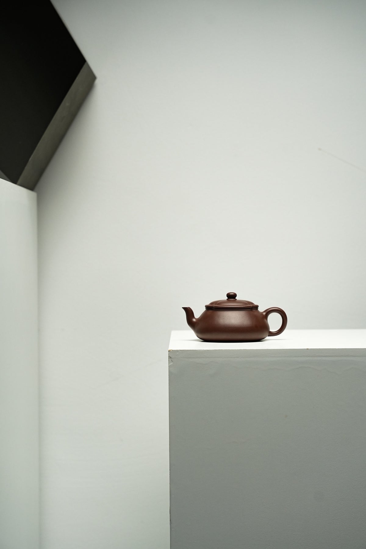 Hai Tang Ribbed Zi Ni Teapot – 130ml - view 8