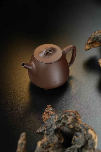 Gao Shi Piao Zi Ni Teapot – 200ml