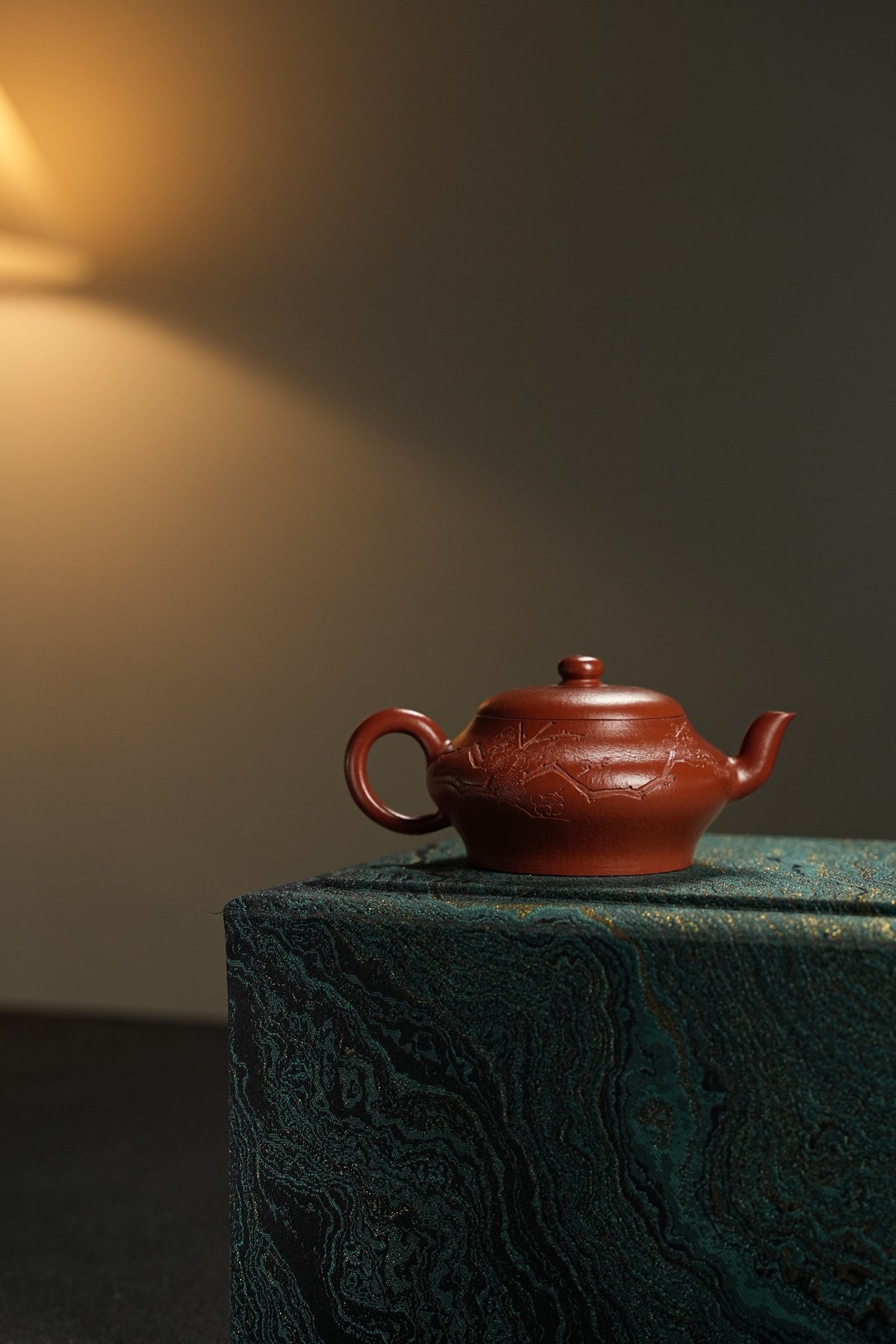Bian Yu Plum Blossom Zhu Ni Teapot – 160ml - view 7