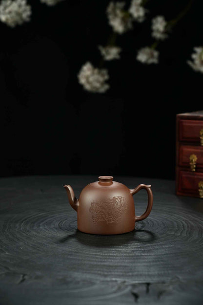 Chan Zhong Engraved Zi Ni Teapot – 220ml