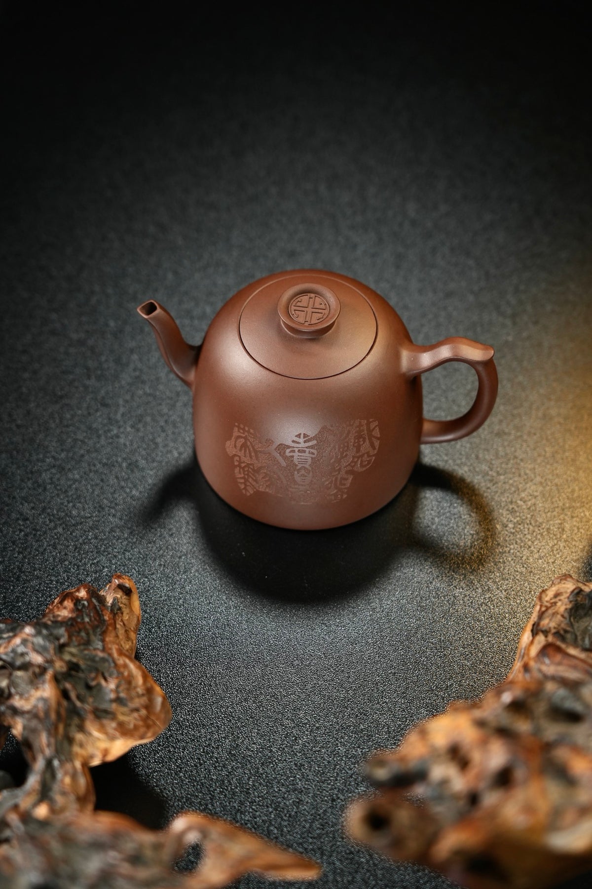 Chan Zhong Engraved Zi Ni Teapot – 220ml - view 7