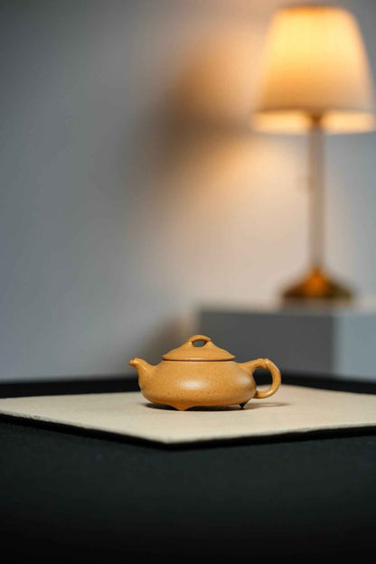 Jian Piao Golden Duan Ni Teapot – 100ml