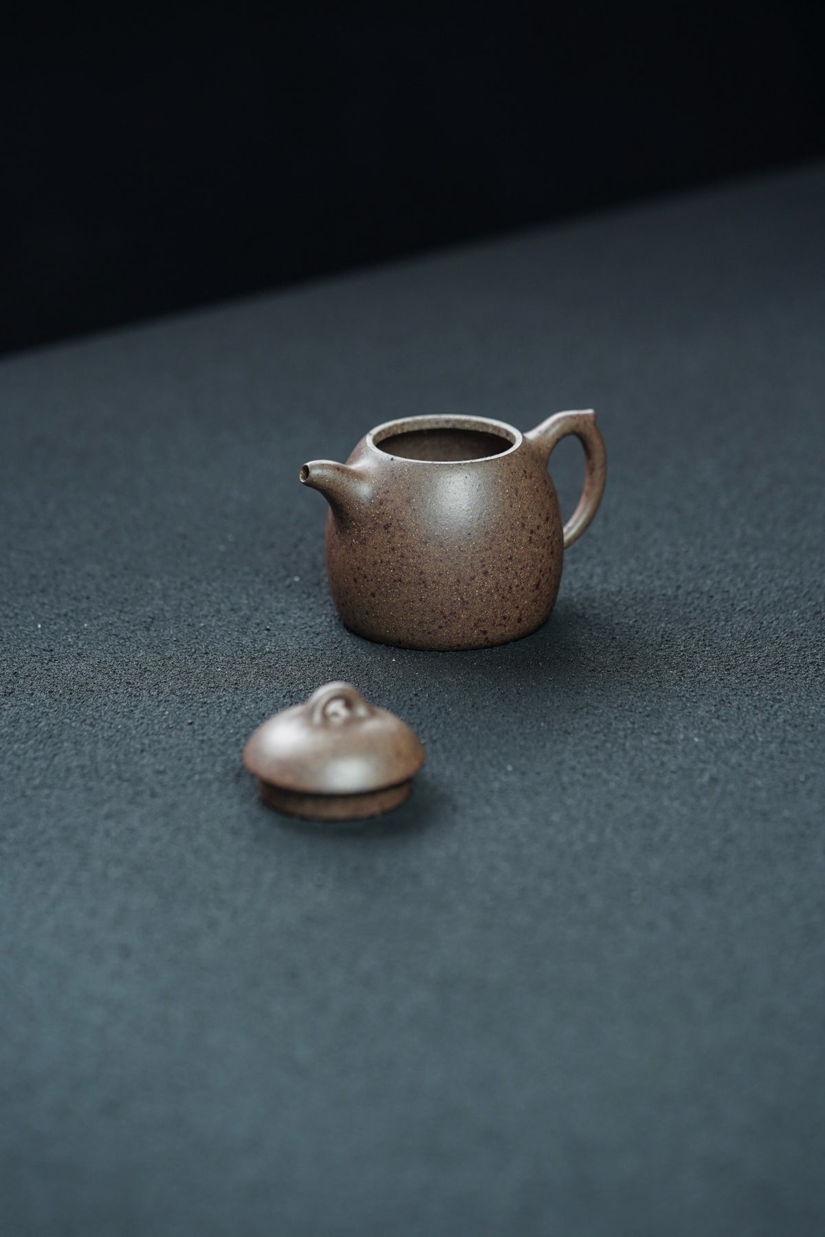 Qin Quan High-Fired Zi Ni Teapot – 180ml - view 7