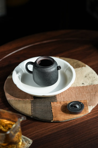 Mu Gu Xiao Ju Lun Textured Teapot – 130ml - view 7